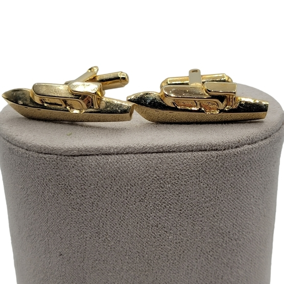 Vintage‎ Mid-Century Goldtone Torpedo Toggle Boat Cufflinks - Picture 1 of 6